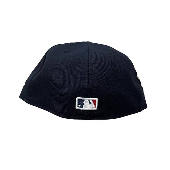 New Era Boston Red Sox Jackie Robinson Day Fotted Hat 7 1/8 - Picture 4 of 4